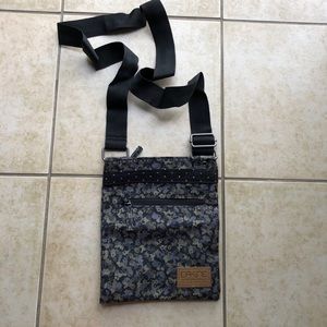 Dakine Crossbody Bag